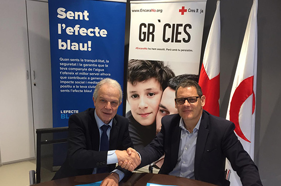 Ir a la noticia Col·laborem amb la Creu Roja per identificar les famílies vulnerables i garantir-los el subministrament